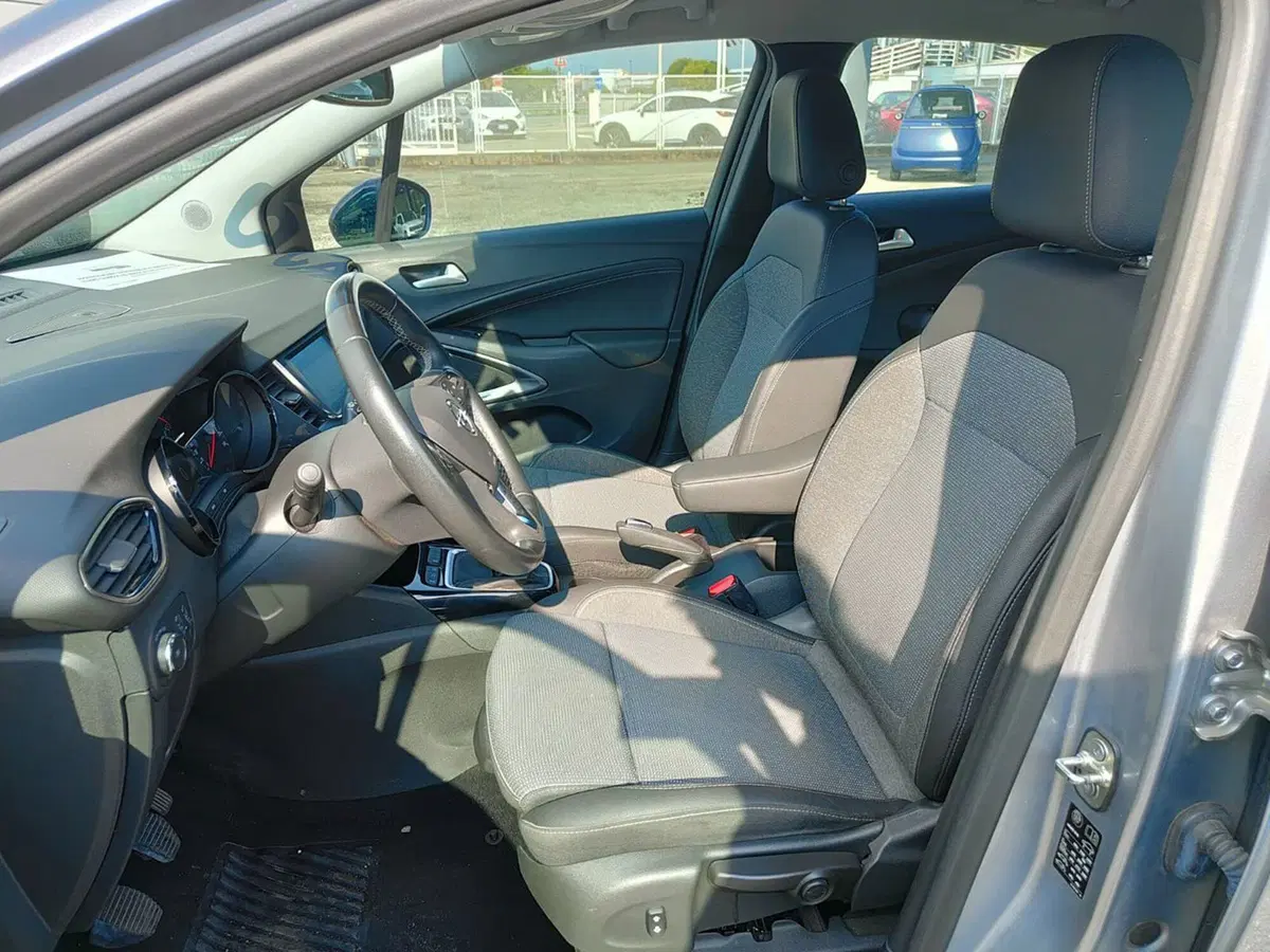 Opel Crossland usata a Torino (13)