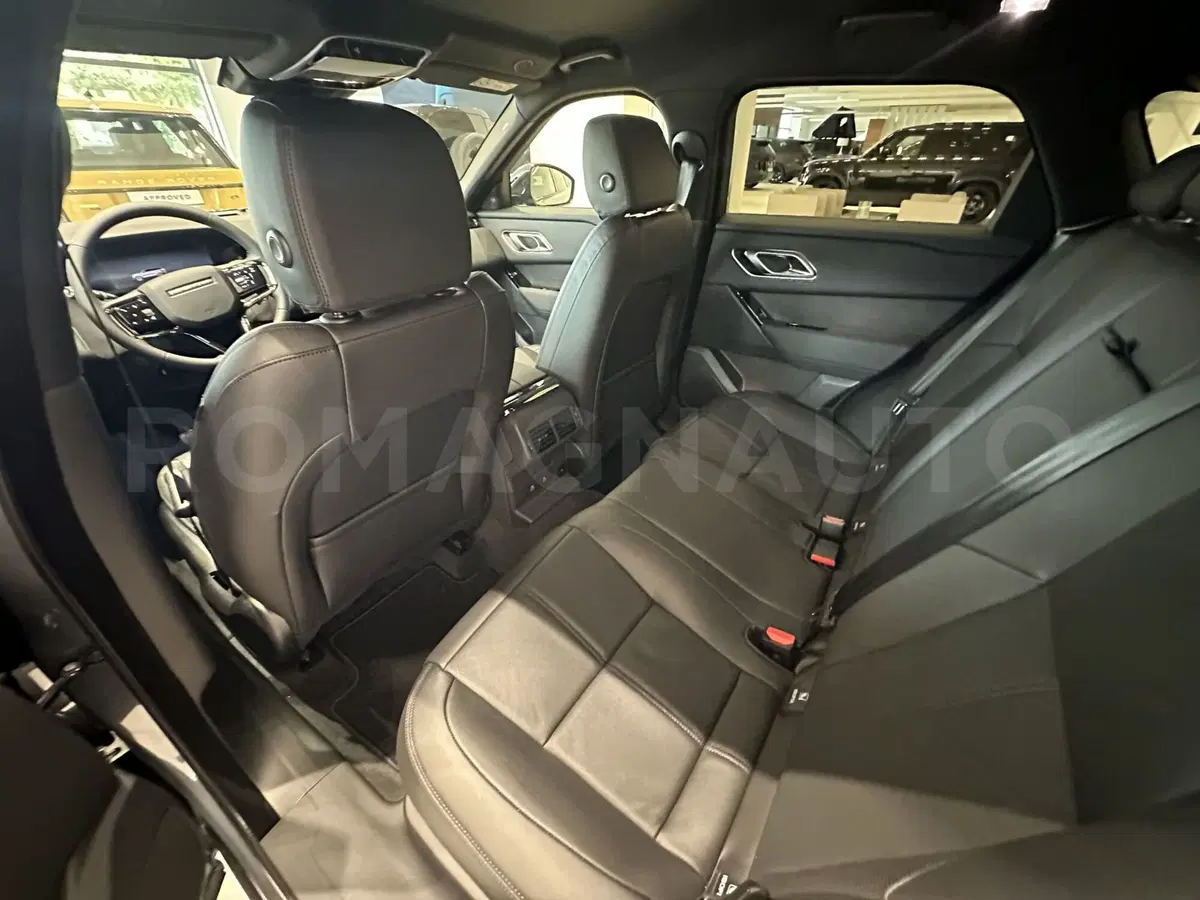 Land Rover Range Rover Velar nuova a Forlì-Cesena (16)