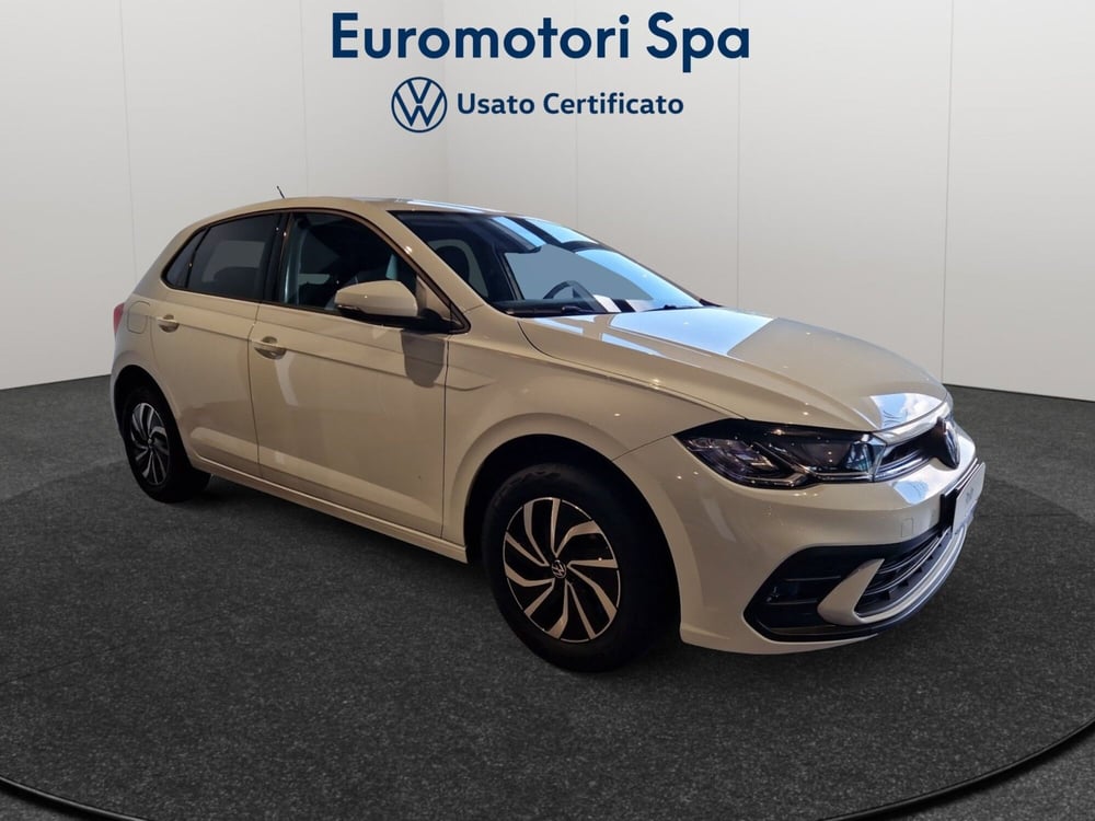 Volkswagen Polo nuova a Siena (3)