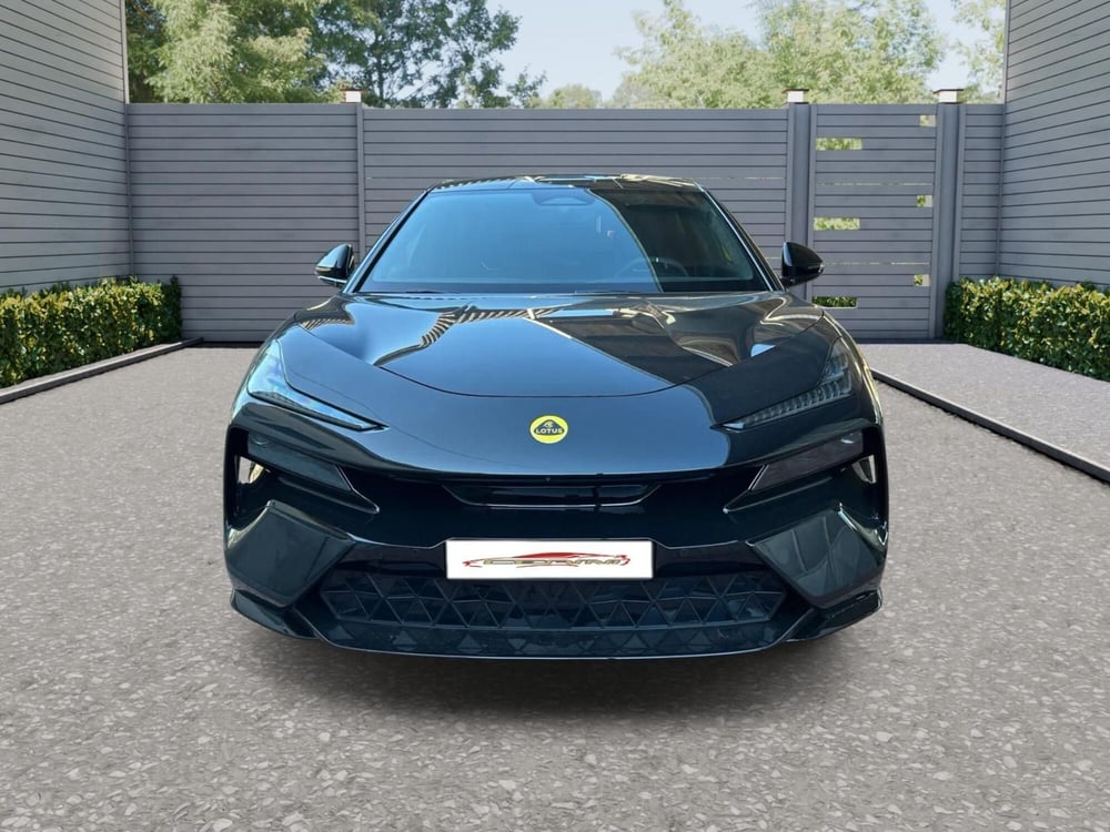 Lotus Eletre nuova a Novara (9)
