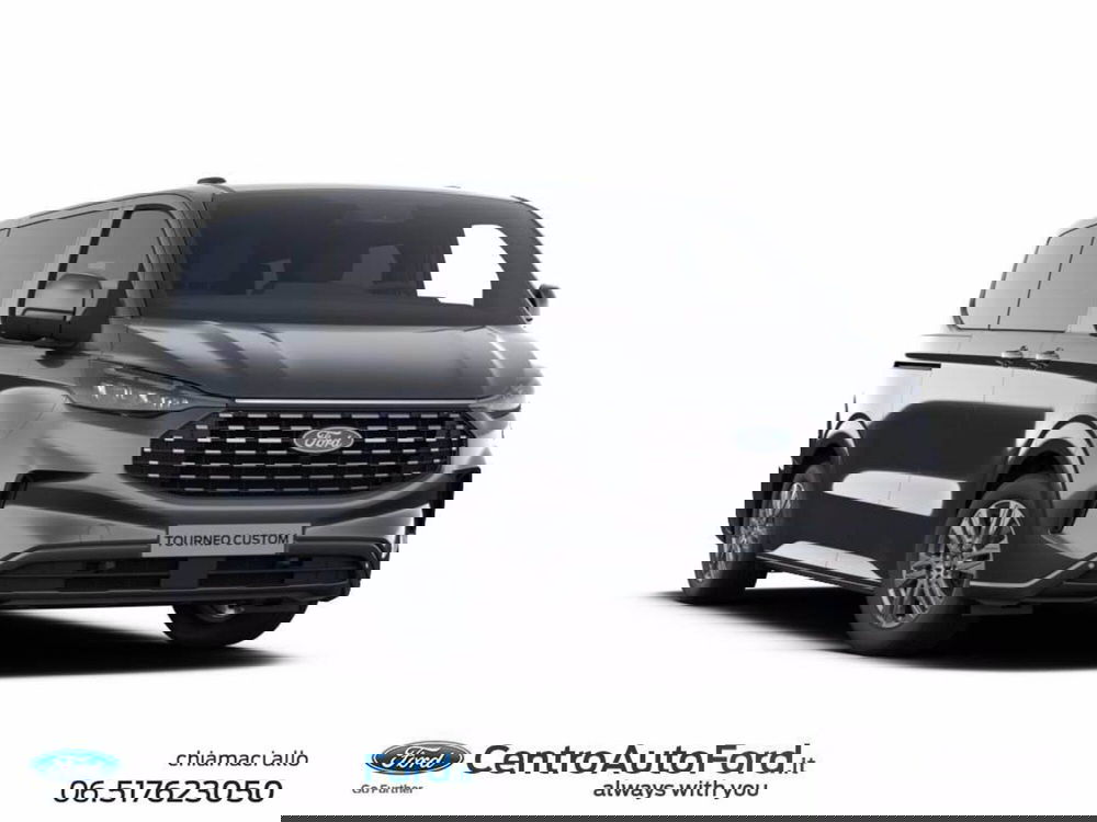 Ford Tourneo Custom nuova a Roma