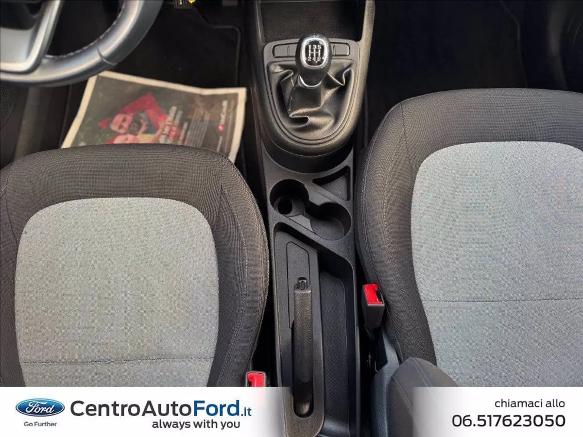 Hyundai i10 usata a Roma (17)