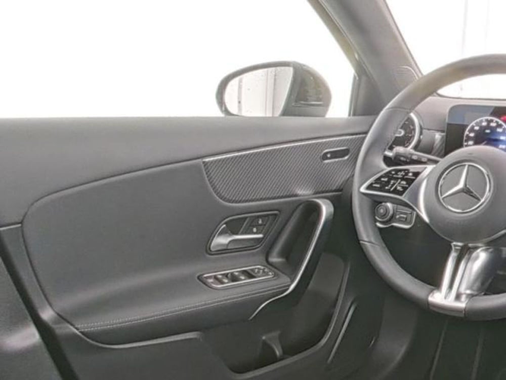 Mercedes-Benz Classe A usata a Milano (5)