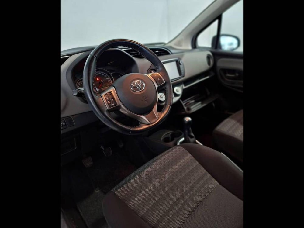 Toyota Yaris usata a Torino (11)