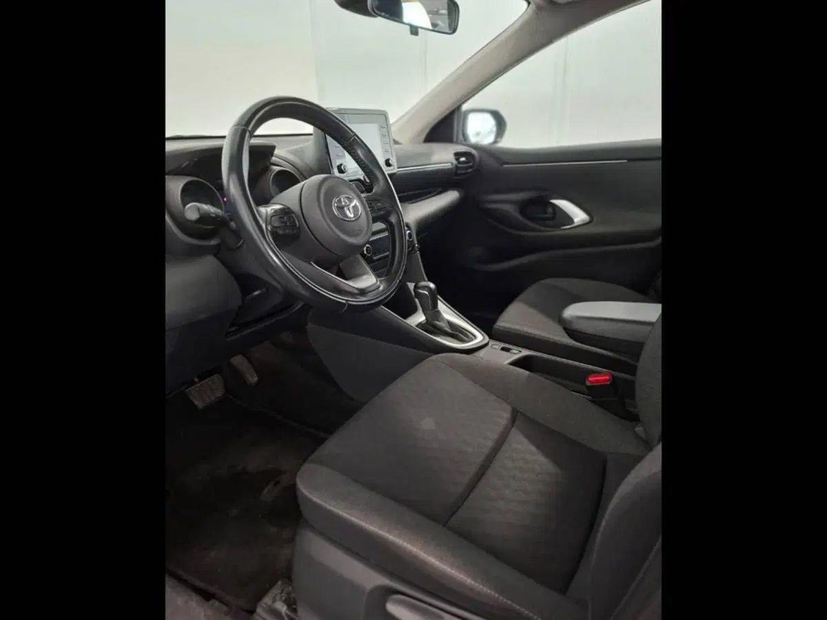Toyota Yaris Cross usata a Torino (13)