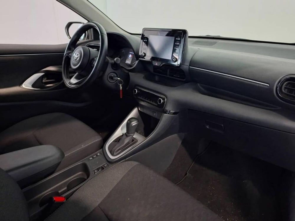 Toyota Yaris Cross usata a Torino (9)