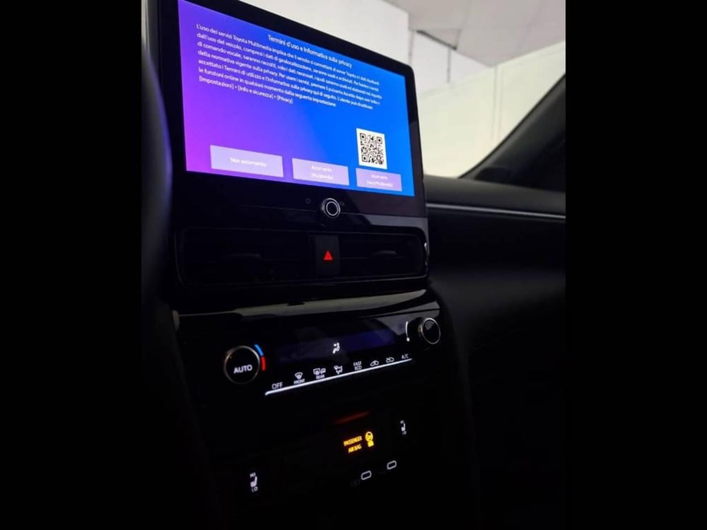 Toyota Yaris Cross usata a Torino (7)