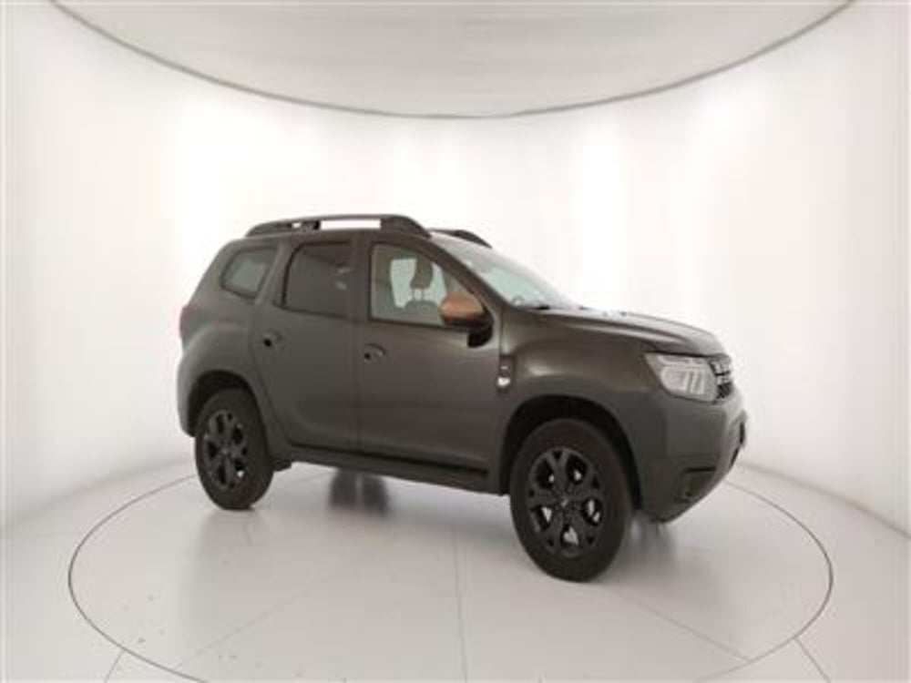 Dacia Duster usata a Bari (10)