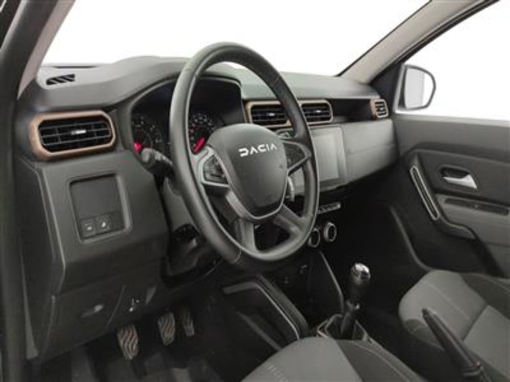 Dacia Duster usata a Bari (14)