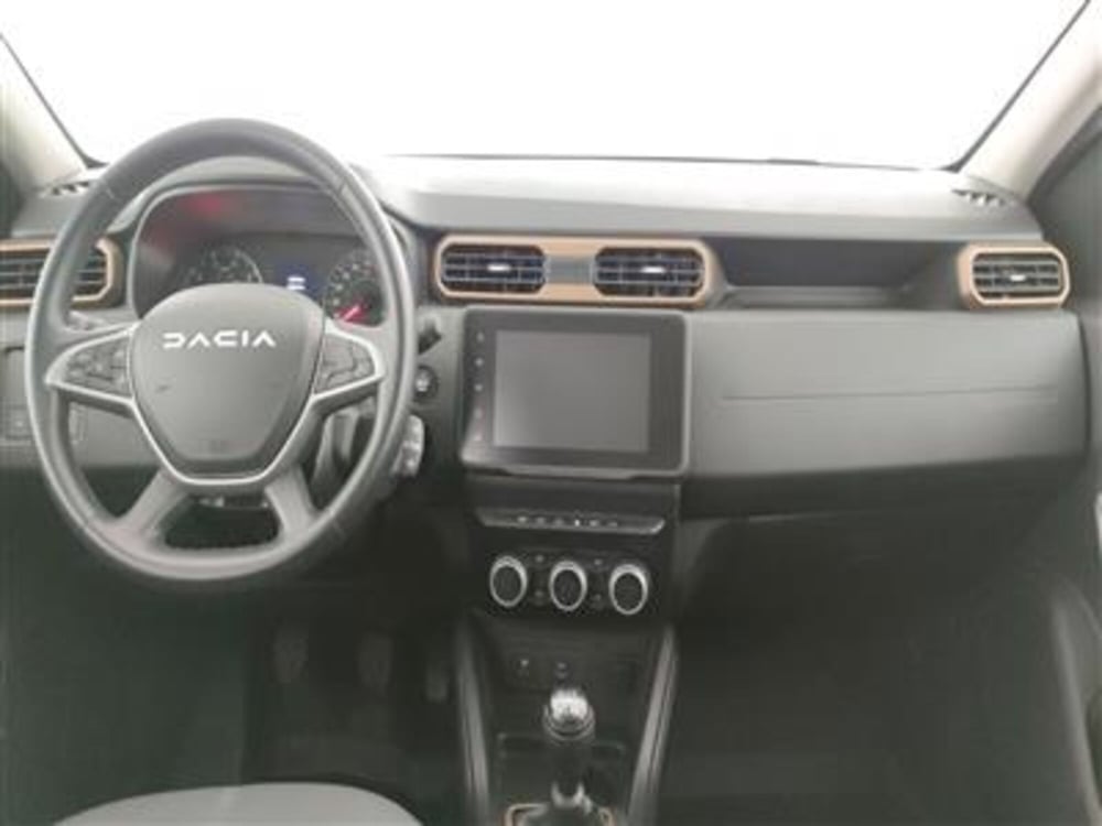 Dacia Duster usata a Bari (15)