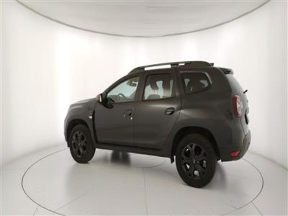 Dacia Duster usata a Bari (4)