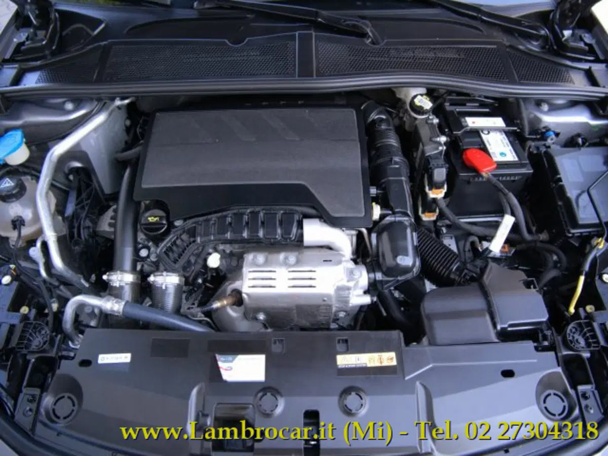 Peugeot 308 SW usata a Milano (20)