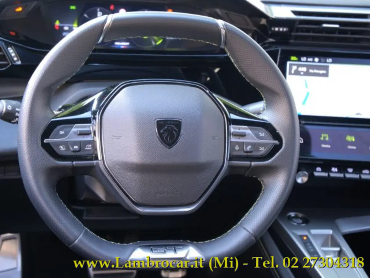 Peugeot 308 SW usata a Milano (6)