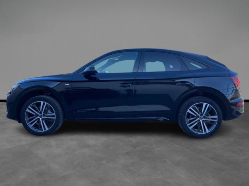 Audi Q5 Sportback usata a Lecce (2)