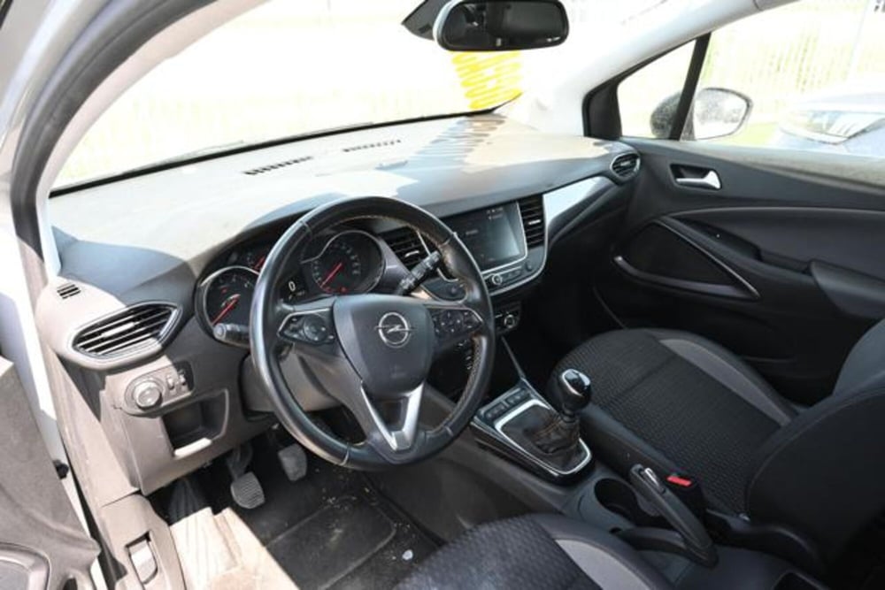 Opel Crossland X usata a Torino (10)