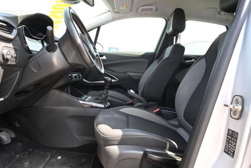 Opel Crossland X usata a Torino (11)