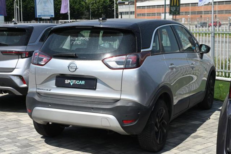 Opel Crossland X usata a Torino (4)