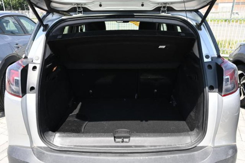 Opel Crossland X usata a Torino (7)
