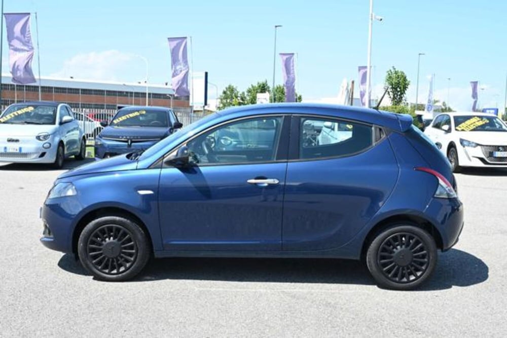 Lancia Ypsilon usata a Torino (8)