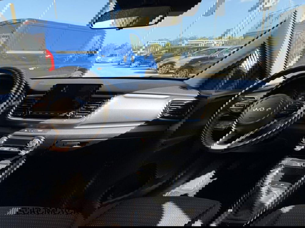 Kia Stonic usata a Bari (13)