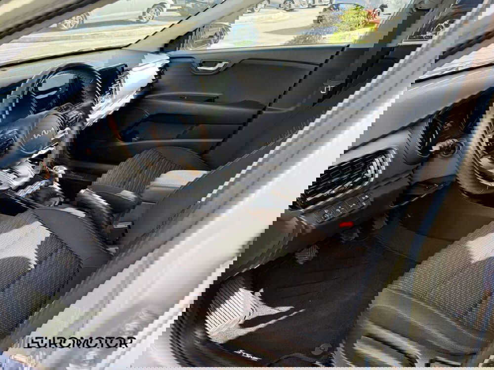 Kia Stonic usata a Bari (9)