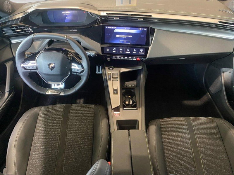 Peugeot 308 SW nuova a Torino (6)