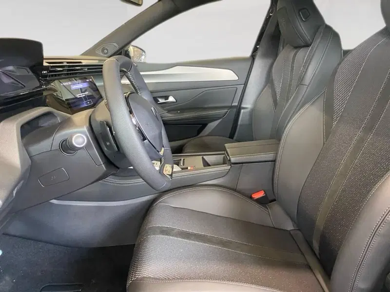 Peugeot 308 SW nuova a Torino (7)