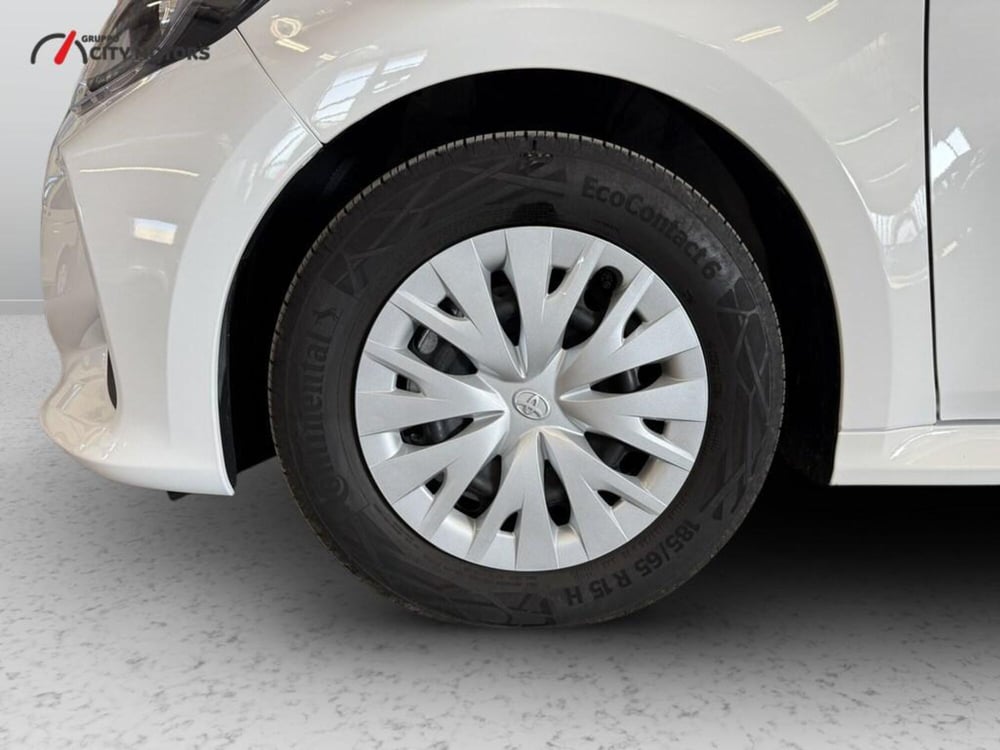 Toyota Yaris Cross nuova a Monza e Brianza (15)