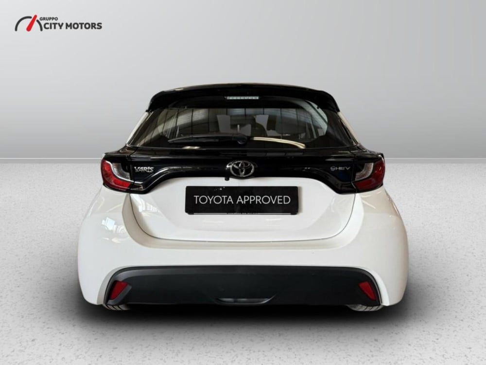Toyota Yaris Cross nuova a Monza e Brianza (5)