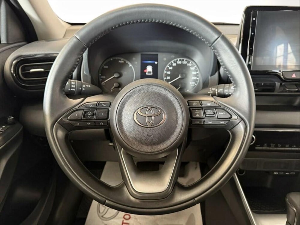 Toyota Yaris Cross nuova a Monza e Brianza (7)