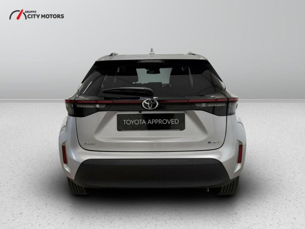 Toyota Yaris Cross nuova a Monza e Brianza (5)