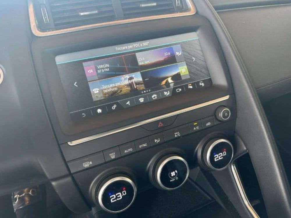 Jaguar E-Pace usata a Siena (13)