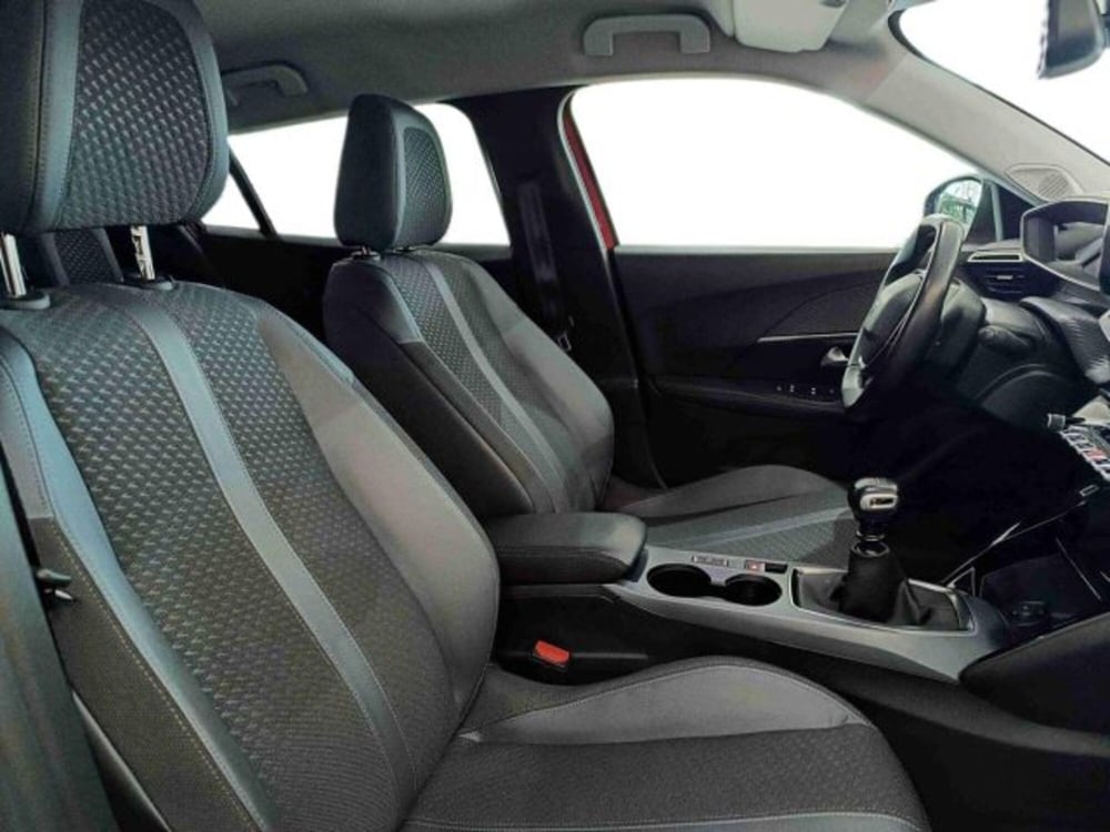 Peugeot 2008 usata a Catania (10)