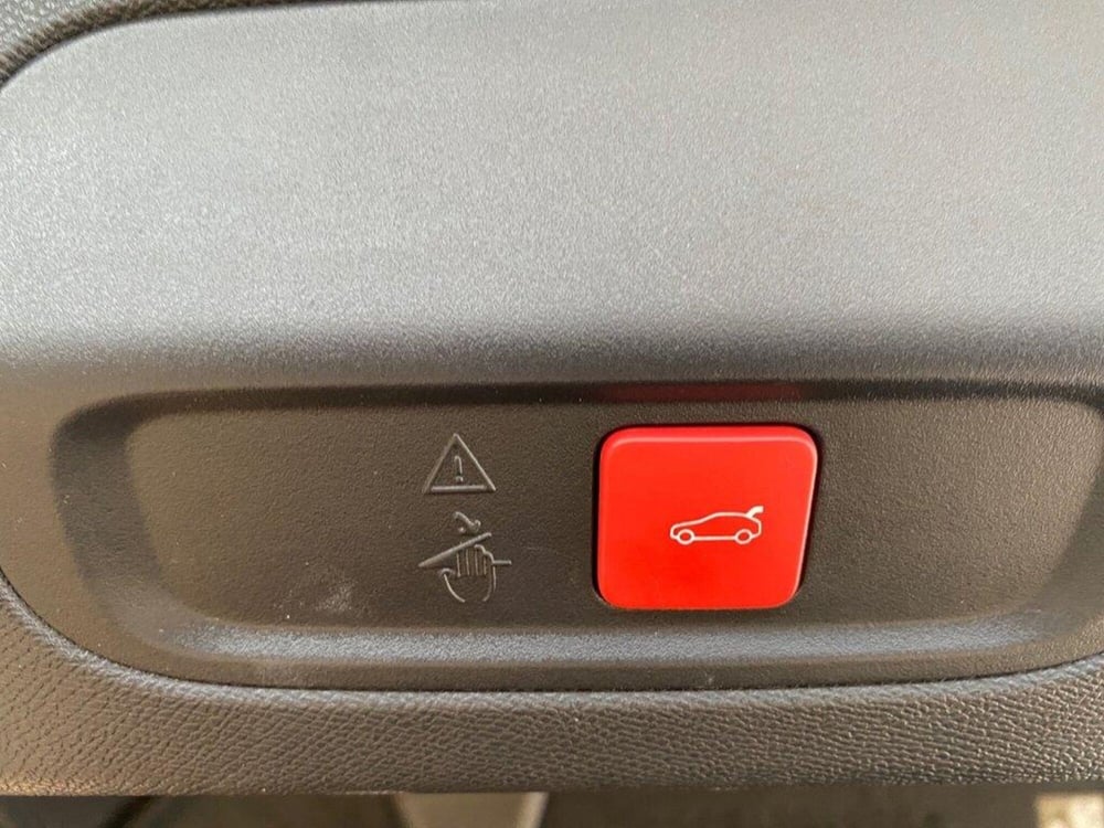Peugeot 408 usata a Torino (13)