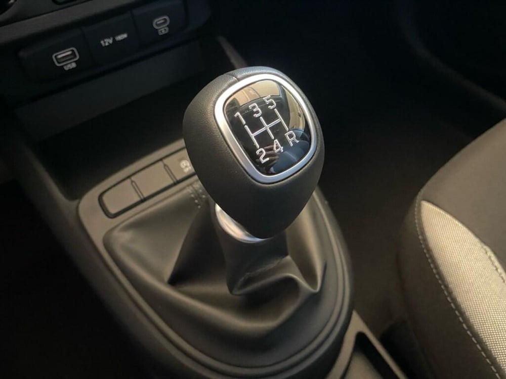 Hyundai i10 nuova a Torino (12)