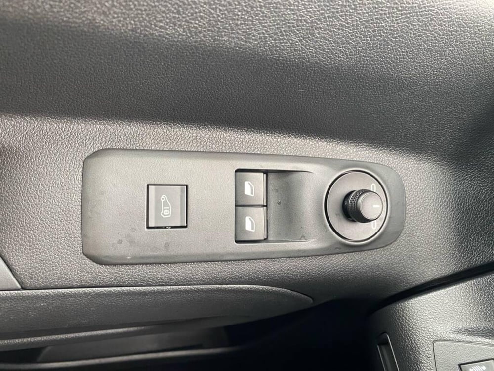 Citroen Berlingo Furgone nuova a Torino (12)