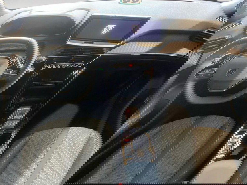 Peugeot 2008 nuova a Torino (6)