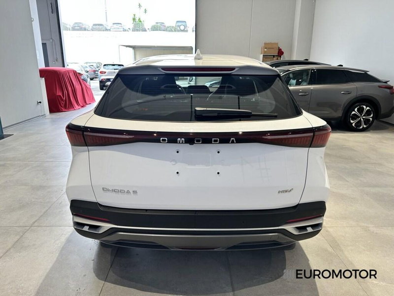 Omoda Omoda 5 SHS-H nuova a Bari (6)