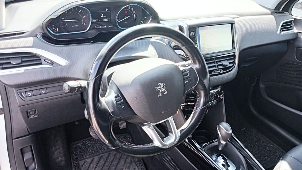 Peugeot 2008 usata a Sassari (10)