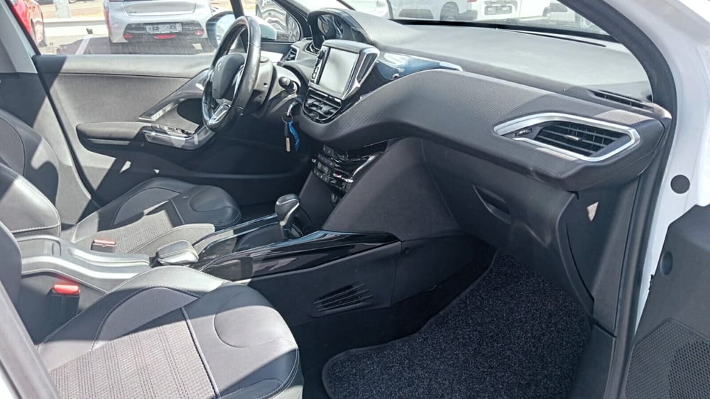 Peugeot 2008 usata a Sassari (7)