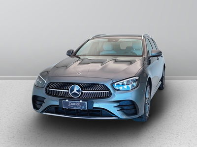 Mercedes-Benz GLC SUV 300 de 4Matic EQ-Power Premium del 2023 usata a San Benedetto del Tronto