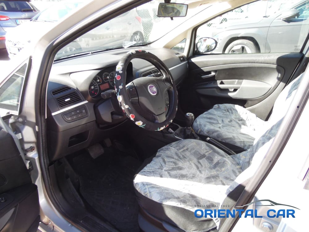 Fiat Grande Punto usata a La Spezia (12)