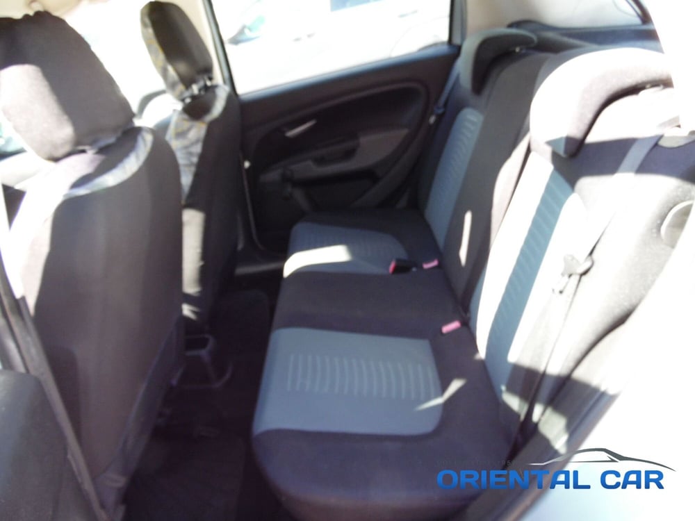 Fiat Grande Punto usata a La Spezia (13)
