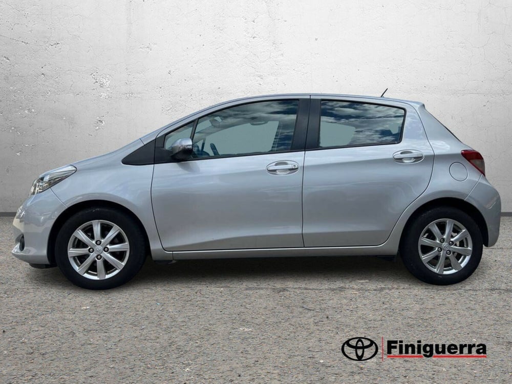 Toyota Yaris usata a Sondrio (6)