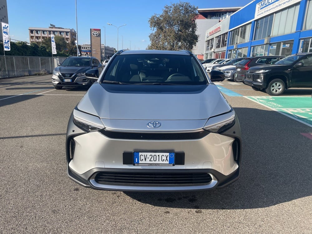 Toyota bZ4X nuova a Piacenza (2)