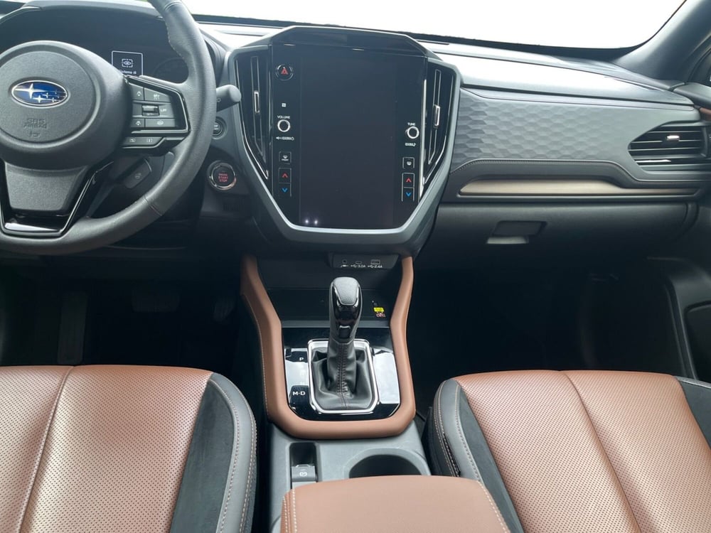 Subaru Forester nuova a Modena (11)