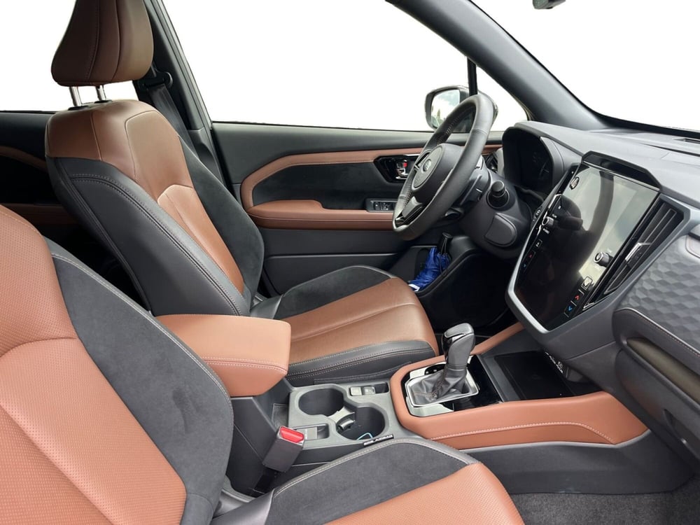 Subaru Forester nuova a Modena (15)