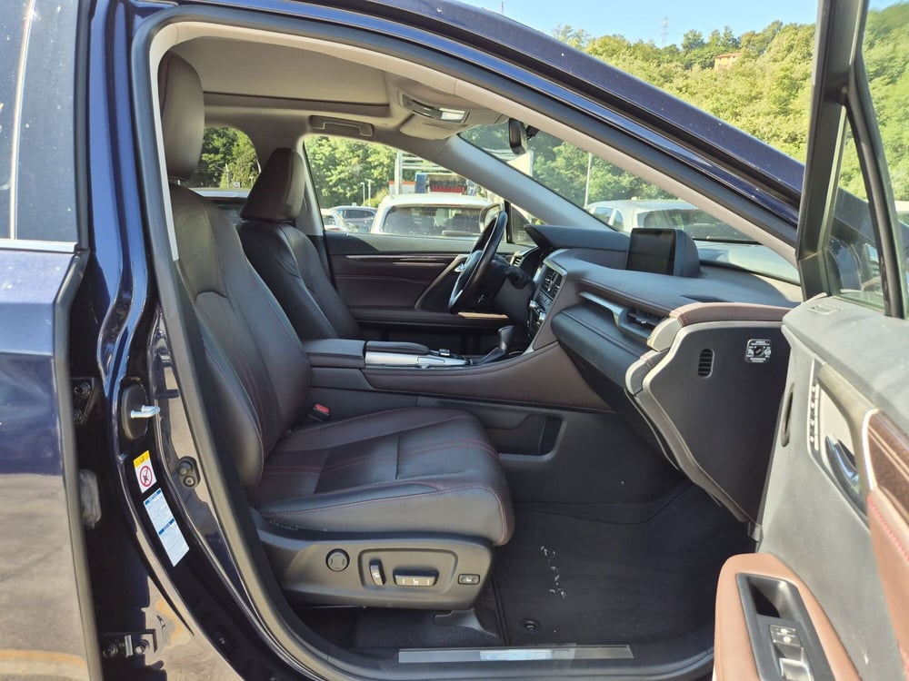 Lexus RX usata a Genova (9)