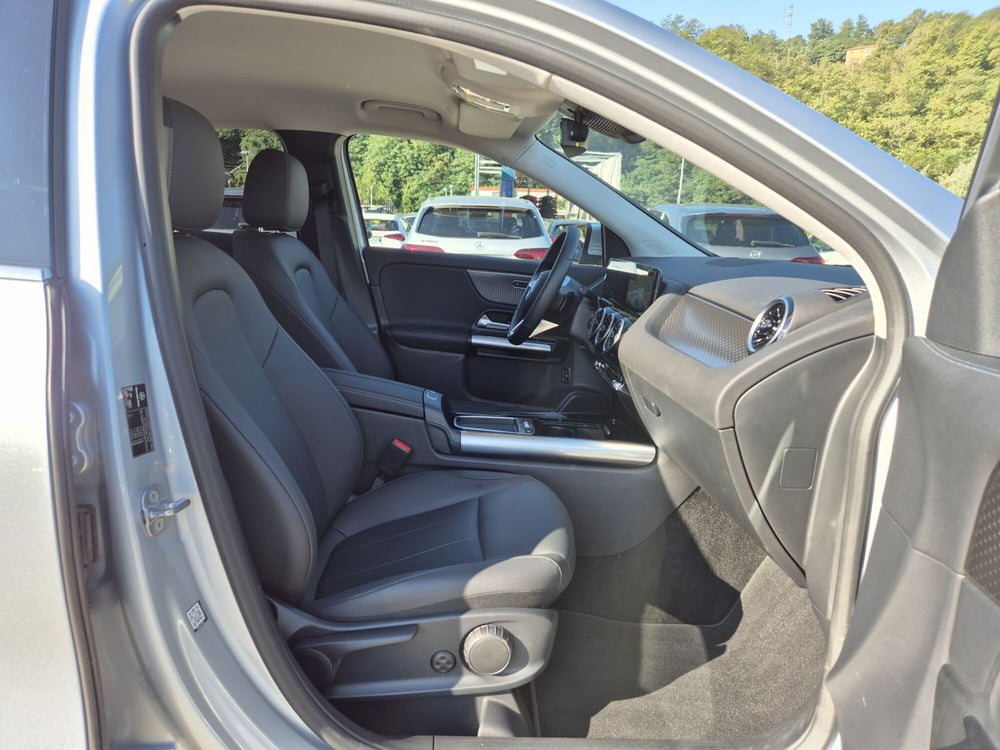 Mercedes-Benz GLA SUV usata  (9)