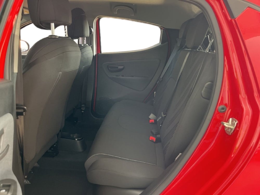 Lancia Ypsilon usata a Torino (8)